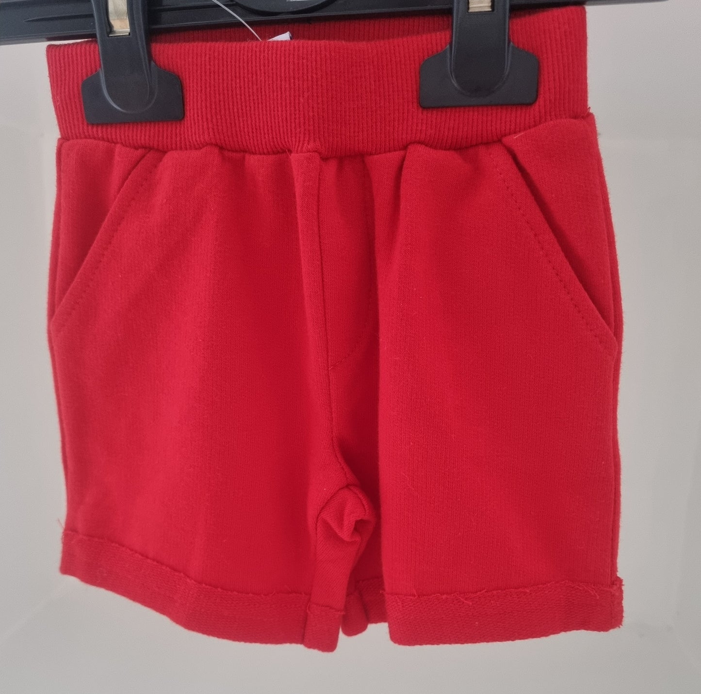 71145 - Red fleece shorts