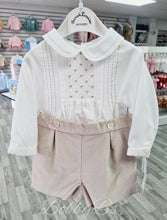 Load image into Gallery viewer, 013005-  Sarah Louise smocked short set