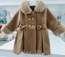 Load image into Gallery viewer, C124 - Camel Fur traditional coat