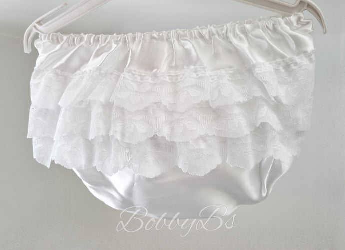 FP003A - White Frilly Knickers