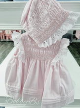 Load image into Gallery viewer, Z1085 - Sarah Louise Smocked dress &amp; Bonnet