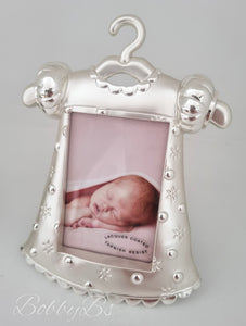 FS598 - Baby Photo Frame Silver Dress 2"x3''