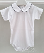 Load image into Gallery viewer, 1181- White&amp;Navy peter pan collar baby vest