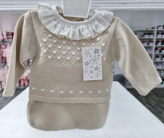 C7109 - Beige Knitted JP