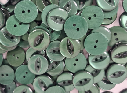 FEB01 - Fish eye button (Size 26)