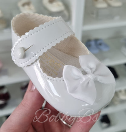 604 - White Softsole bow shoe