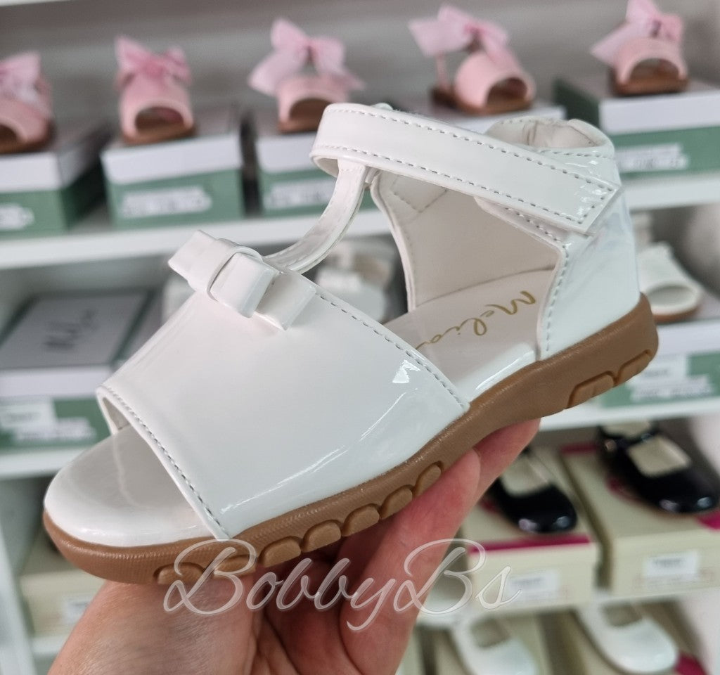 AMANDA -White Hardsole Sandal