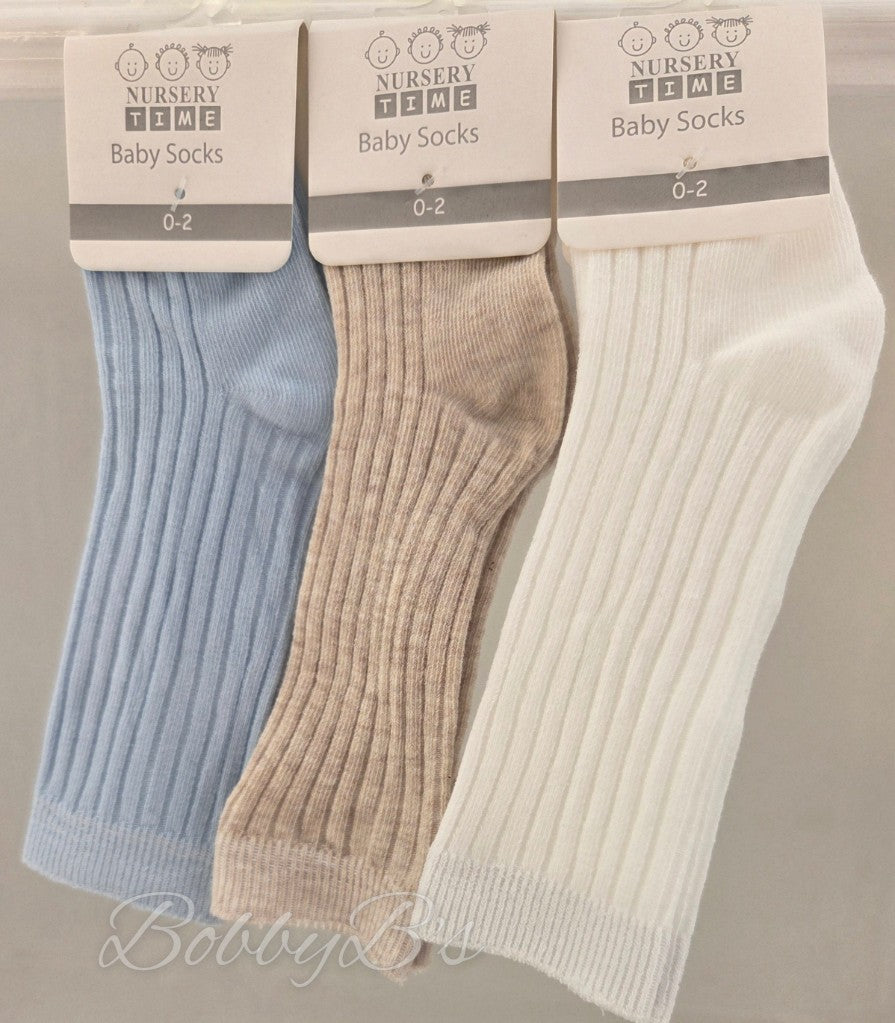 Knee high ribbed baby sock 