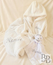 Load image into Gallery viewer, 003 - White Unisex Personalised Giftset