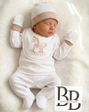 Load image into Gallery viewer, 1483 - Beige rocking horse 5PC Giftset