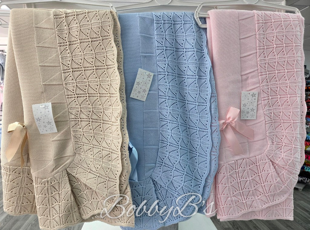 3752 - Traditional Baby Shawl