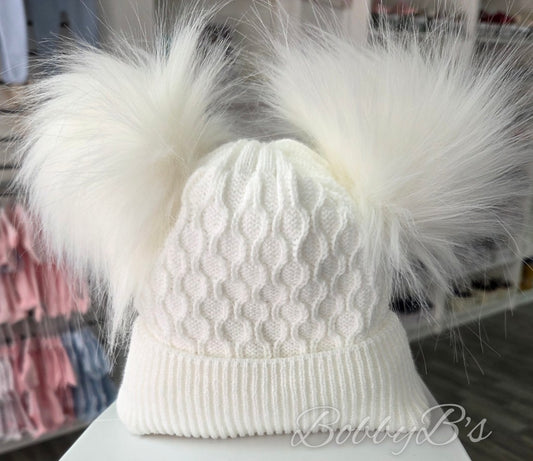 POPSICLE - Luxury white double pompom hat