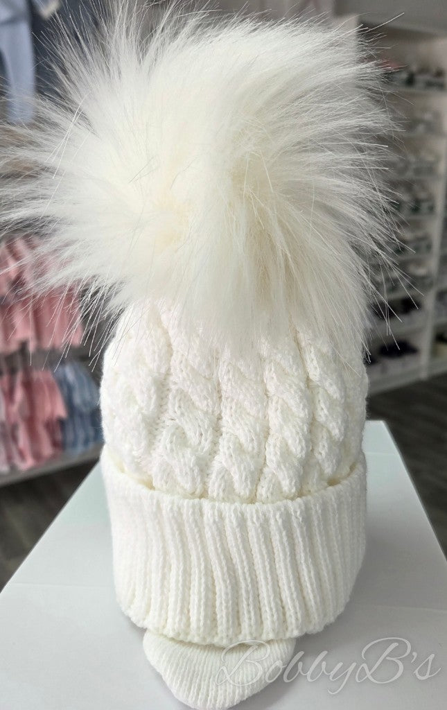 PRINCE - White Faux Fur Cable Pompom hat