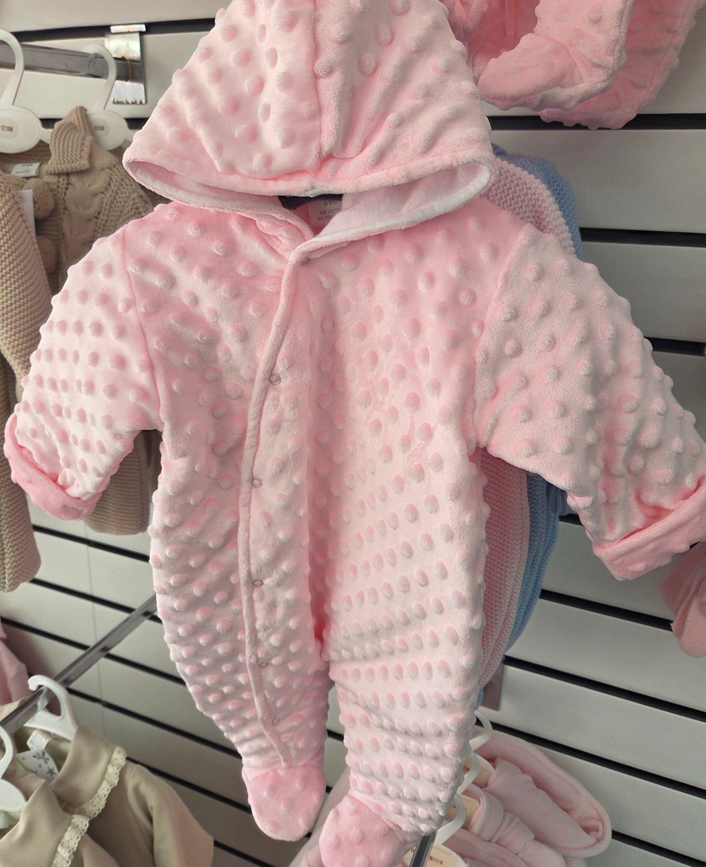 23101 -  Thick Dimple snowsuit