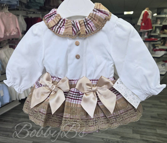 SG149 - Beige Checked Frilled 2PC