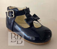 21201 - NAVY Hardsole Bow Shoe