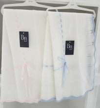 Load image into Gallery viewer, 2220 - Two Tone Traditional shawl