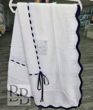 Load image into Gallery viewer, 2220 - Two tone Traditional shawl