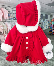 Load image into Gallery viewer, 013164 - Sarah Louise Coat &amp; Bonnet red
