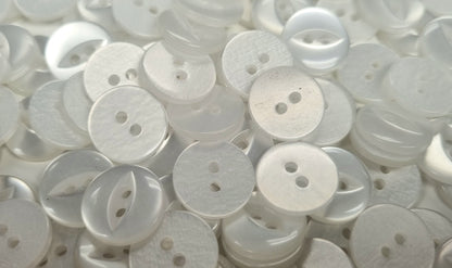 FEB01 - Fish eye button (Size 22)