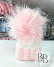 Load image into Gallery viewer, 4438 - Single Pompom winter hat