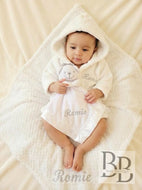003 - White Unisex Personalised Giftset