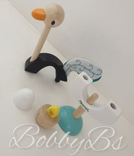 Load image into Gallery viewer, 08244 ~ Zigolos Ostrich stacker