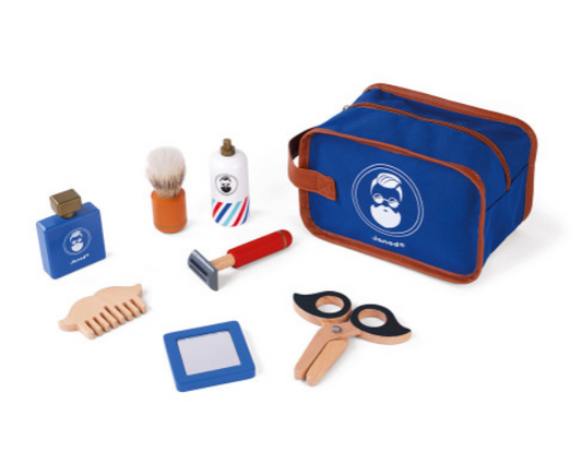 J06548 ~ Wooden shaving set