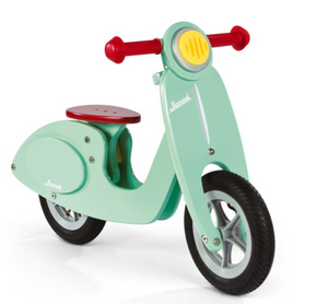 J03243 ~ Mint scooter balance bike